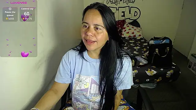 Snapshot of Miss__kendra_ chatting on January 17, 2026, 2:15 am Miss kendra online show from January 17, 2026, 2:15 am