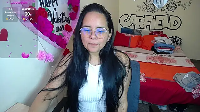 Snapshot of Miss__kendra_ chatting on February 24, 2026, 2:29 pm Miss kendra online show from February 24, 2026, 2:29 pm