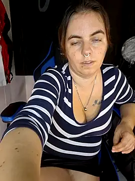 GeilesLuder36 online show from November 21, 2025, 6:18 pm