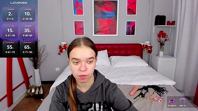 Snapshot of KamilaPeach chatting on October 8, 2025, 10:50 am KamilaPeach online show from October 8, 2025, 10:50 am