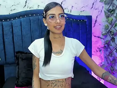KarlaSlutSkinny   online show from June 5, 2026, 2:49 am