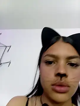 MeganHillss online show from October 31, 2025, 6:10 am