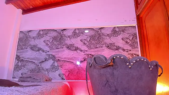 Ethan thouse online show from December 17, 2025, 8:14 pm