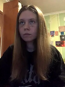 Snapshot of LunaVirelle chatting on October 29, 2025, 6:29 pm LunaVirelle online show from October 29, 2025, 6:29 pm