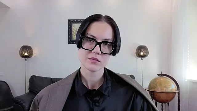 Marie Fitch online show from June 5, 2026, 3:22 am