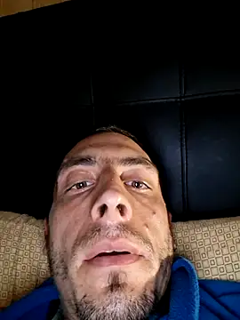 Snapshot of TeresaRufo chatting on October 31, 2025, 10:27 pm TeresaRufo online show from October 31, 2025, 10:27 pm