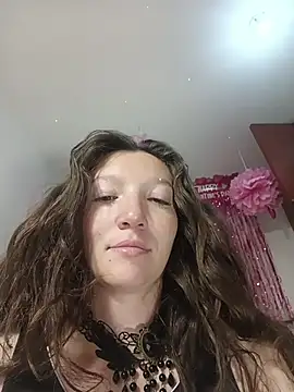 Lucy colee online show from February 12, 2026, 5:23 pm