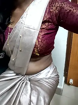 Tamilmallu-duskygirl03 online show from January 17, 2026, 6:33 pm