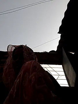 Co punam online show from February 21, 2026, 3:08 am