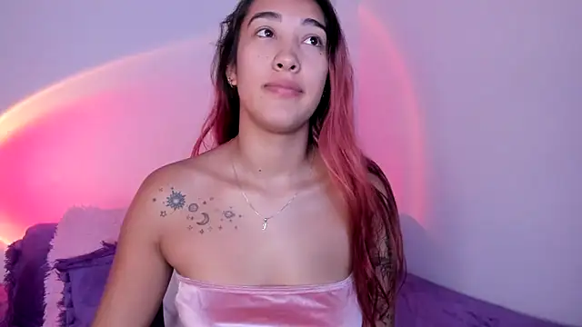 HeidyRousse online show from March 13, 2026, 11:48 am