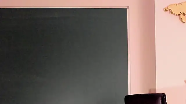 ClaireMathis online show from April 12, 2026, 2:42 pm