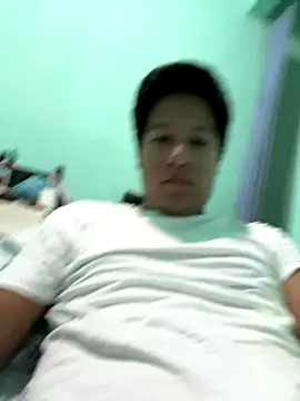 Snapshot of Lukein23 chatting on January 7, 2026, 8:41 am Lukein23 online show from January 7, 2026, 8:41 am