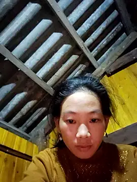 gio-thu online show from December 3, 2025, 4:28 pm