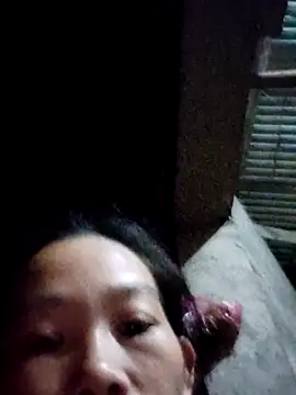 gio-thu online show from November 4, 2025, 2:21 pm