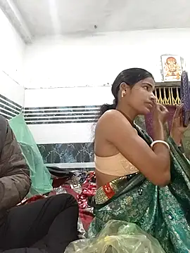 Snapshot of funnight4ubaby8456 chatting on January 6, 2026, 5:17 pm funnight4ubaby8456 online show from January 6, 2026, 5:17 pm