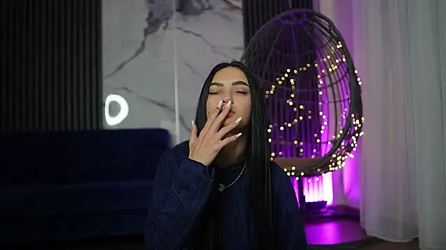 RachelRavee online show from November 28, 2025, 5:29 am