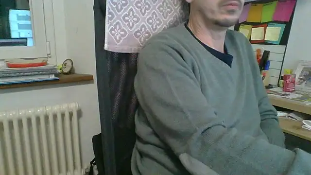 Kawayleo online show from April 19, 2026, 10:56 pm