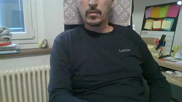 Kawayleo online show from December 15, 2025, 2:12 pm