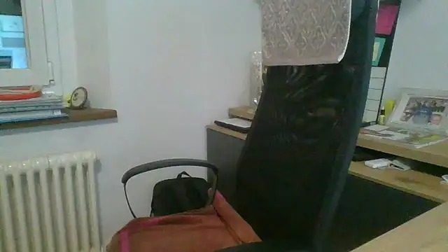 Kawayleo online show from March 3, 2026, 10:33 am