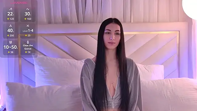 BettyLeen online show from November 10, 2025, 4:06 am