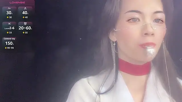 Lynnalltop-165-KeKe online show from December 19, 2025, 12:40 pm