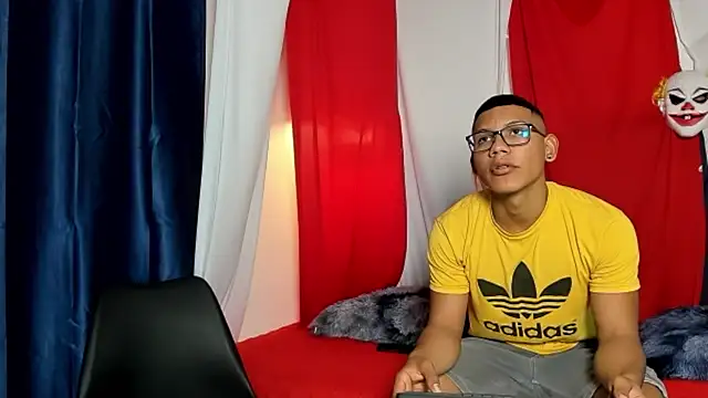 cosmicbi online show from October 13, 2025, 5:58 pm