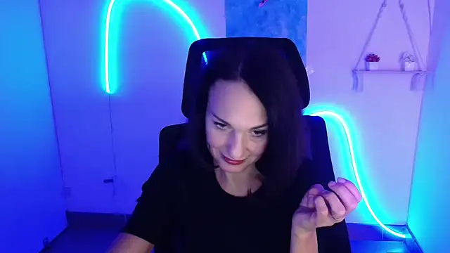 Rosie Rosee online show from October 22, 2025, 11:31 am