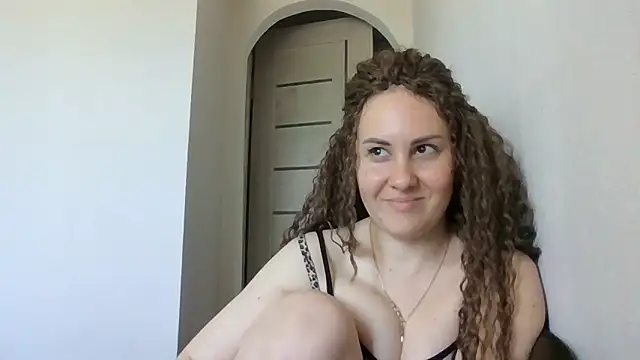 MeadowEyes online show from May 11, 2026, 7:54 am
