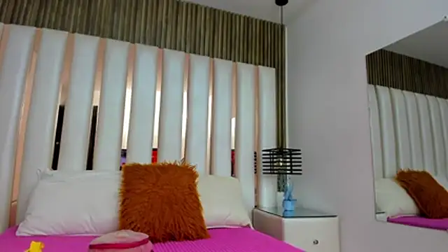 AmbarGills online show from January 14, 2026, 1:26 pm