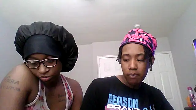 dezzidavill online show from February 9, 2026, 3:21 pm