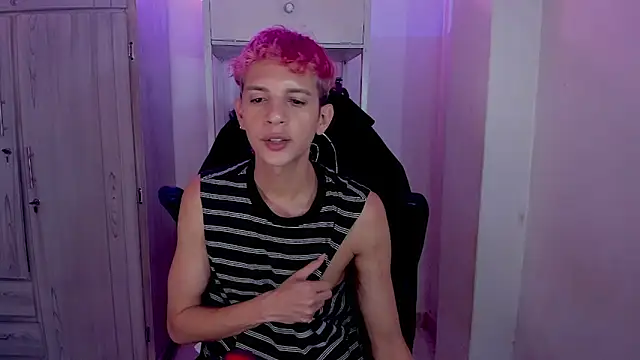 tylernova online show from November 28, 2025, 3:50 am