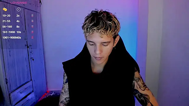 tylernova online show from April 9, 2026, 3:30 am