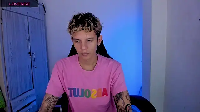 tylernova online show from April 14, 2026, 3:11 am