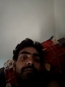 Snapshot of ShowedWringer chatting on July 16, 2026, 1:24 am ShowedWringer online show from July 16, 2026, 1:24 am