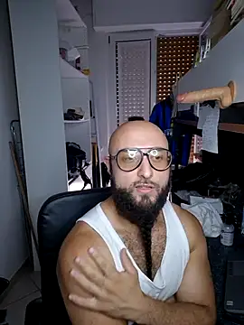 Snapshot of BeppeRagnar chatting on July 3, 2026, 8:54 am BeppeRagnar online show from July 3, 2026, 8:54 am