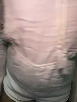 Snapshot of CelestSkyy chatting on November 13, 2025, 8:24 pm CelestSkyy online show from November 13, 2025, 8:24 pm