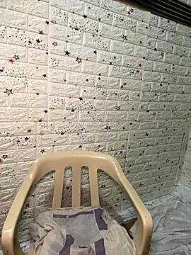 Snapshot of CelestSkyy chatting on November 11, 2025, 8:14 pm CelestSkyy online show from November 11, 2025, 8:14 pm