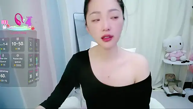 jiangjiangas online show from April 14, 2026, 8:36 pm