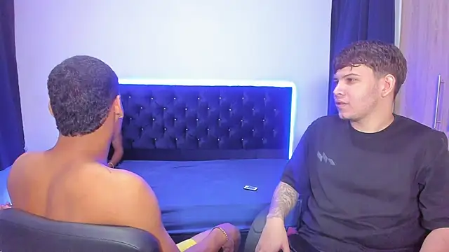 Snapshot of isaac_master77 chatting on October 25, 2025, 3:06 am isaac master77 online show from October 25, 2025, 3:06 am