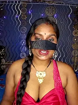 Sweet-Maddlina online show from March 31, 2026, 10:50 am