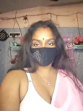 Sweet-Maddlina online show from April 26, 2026, 8:00 am