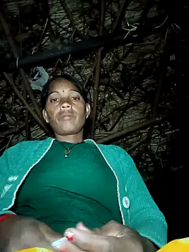 Cutsedi3 online show from November 16, 2025, 9:30 pm