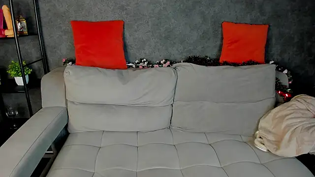 Snapshot of Lana_Stones chatting on January 12, 2026, 1:23 am Lana Stones online show from January 12, 2026, 1:23 am