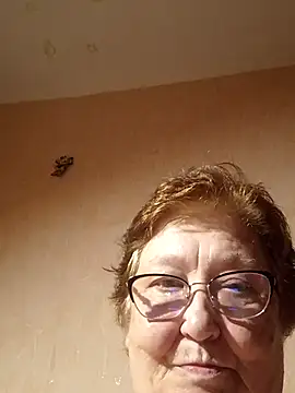 Katherine735 online show from June 11, 2026, 9:01 pm