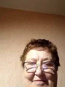 Snapshot of Katherine735 chatting on March 20, 2026, 9:27 pm Katherine735 online show from March 20, 2026, 9:27 pm