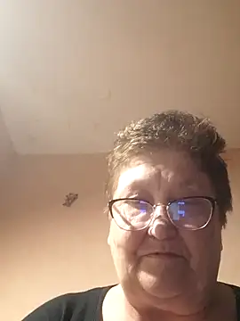 Snapshot of Katherine735 chatting on March 30, 2026, 9:16 pm Katherine735 online show from March 30, 2026, 9:16 pm