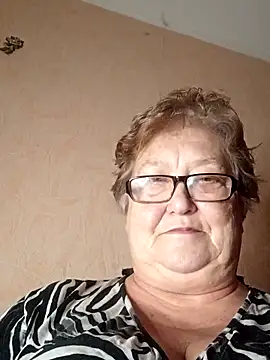 Katherine735 online show from January 16, 2026, 7:51 pm