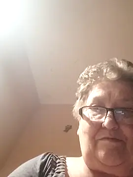 Katherine735 online show from November 30, 2025, 3:46 pm