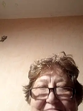 Katherine735 online show from October 10, 2025, 7:47 pm