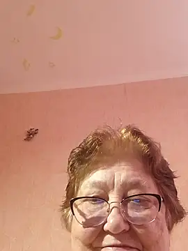 Katherine735 online show from June 17, 2026, 3:06 am